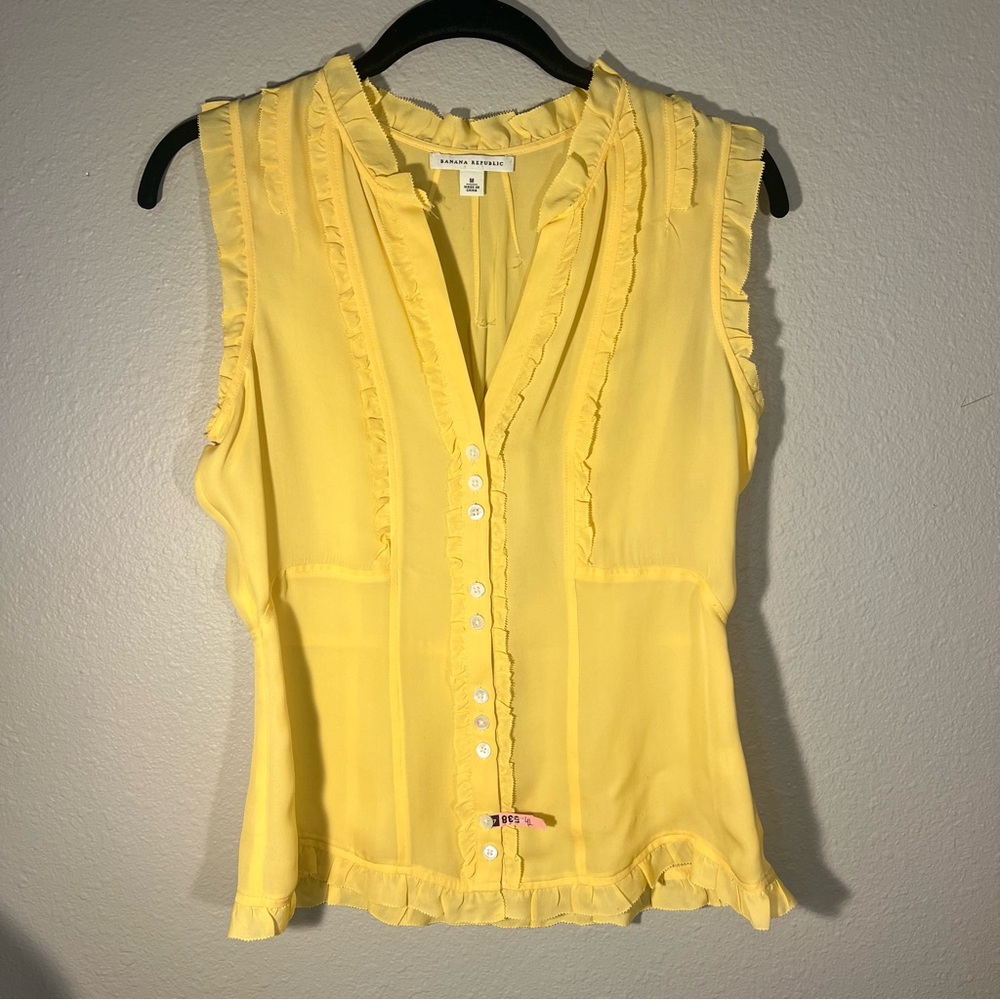 Banana Republic Silk Yellow Ruffled Sleeveless Blouse